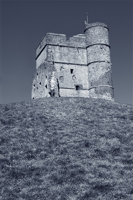 Donington Castle Mono